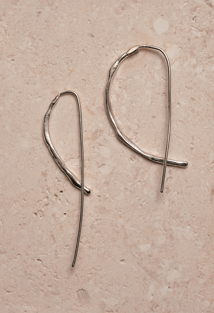 #238 Mojo unbalance earrings